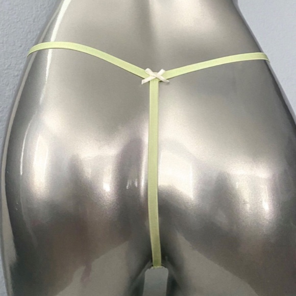 Victorias Secret Nwt Dream Angels Green Floral Strap Mesh G V String Panty - Picture 2 of 3